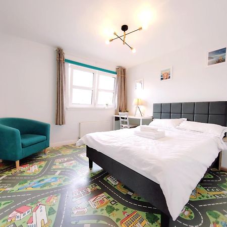 Modern And Spacious Double&King Bedrooms Both With Private Bathrooms Edimburgo Exterior foto